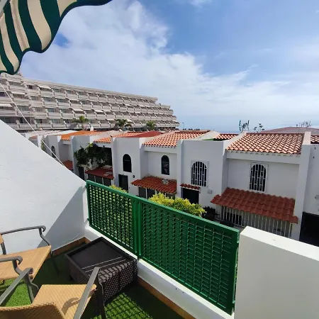 בית נופש Agradable Adosado Con Terraza Y Piscina פוארטו דה סנטיאגו